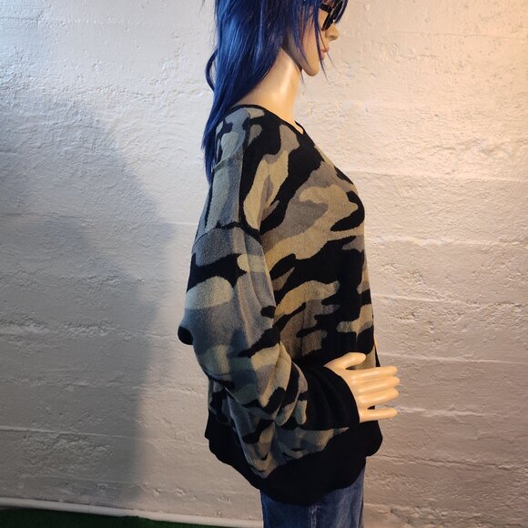 Isaac Mizrahi NY Olive Green Black Camo Long Sleeve Soft Knit Sweater Size XXL - Picture 7 of 12